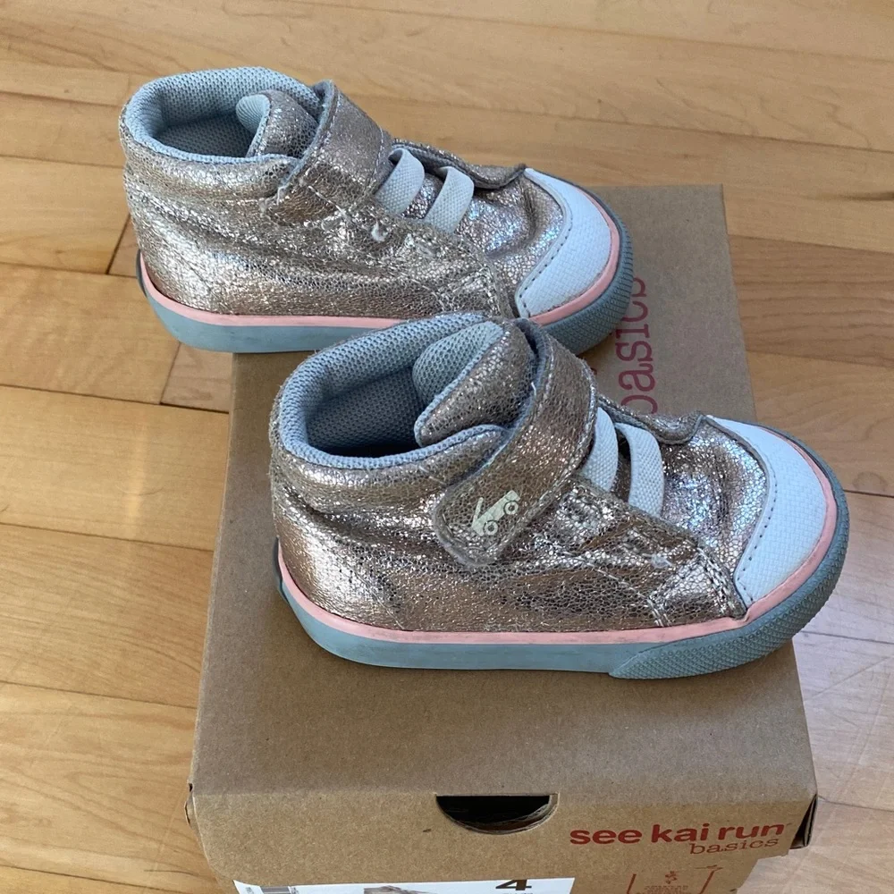 See Kai Run Kids Sneakers Belmont II rose gold size 4 - Picture 5 of 6